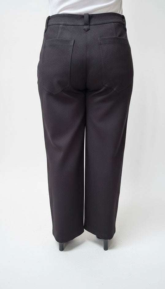 high_waisted_stretchy_work_trousers_pannts_pocket_and_purpose_black_large_back_view_of_work_trousers_pants_wide_view