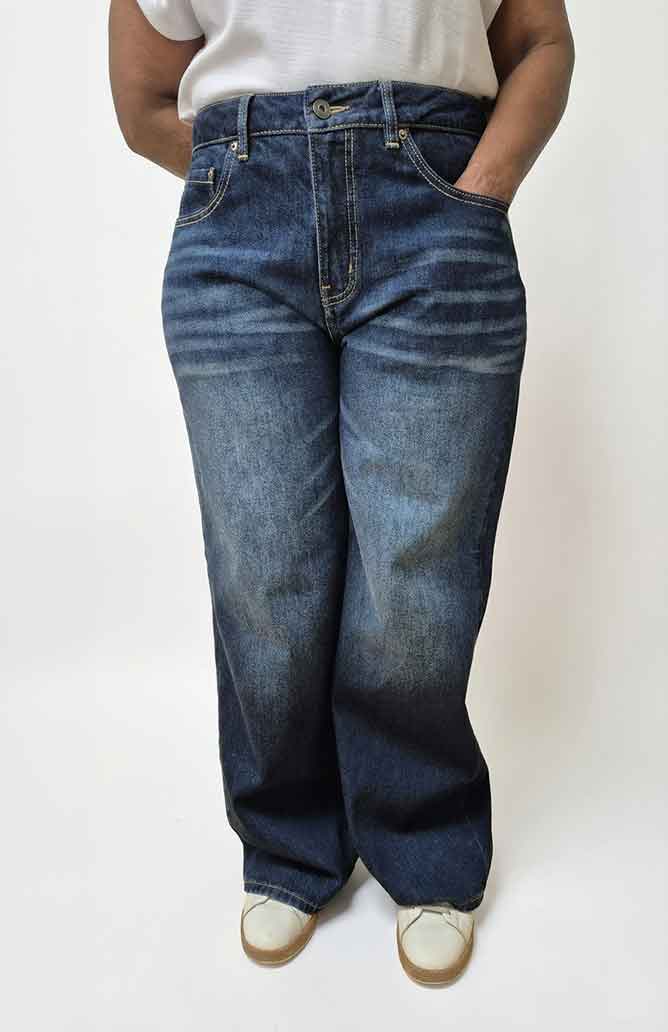 high_waisted_wide_leg_jeans_pocket_and_purpose_dark_blue_large_front_view_of_jeans