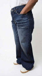 high_waisted_wide_leg_jeans_pocket_and_purpose_dark_blue_large_side_view_of_jeans