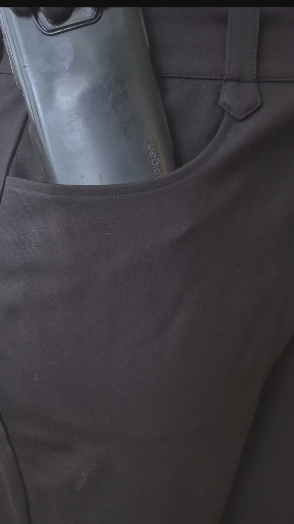 Stretchy Work Trousers for Women with Functional Pockets